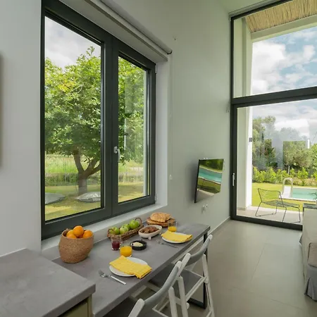 Sevene Villas Petroulai Exterior photo