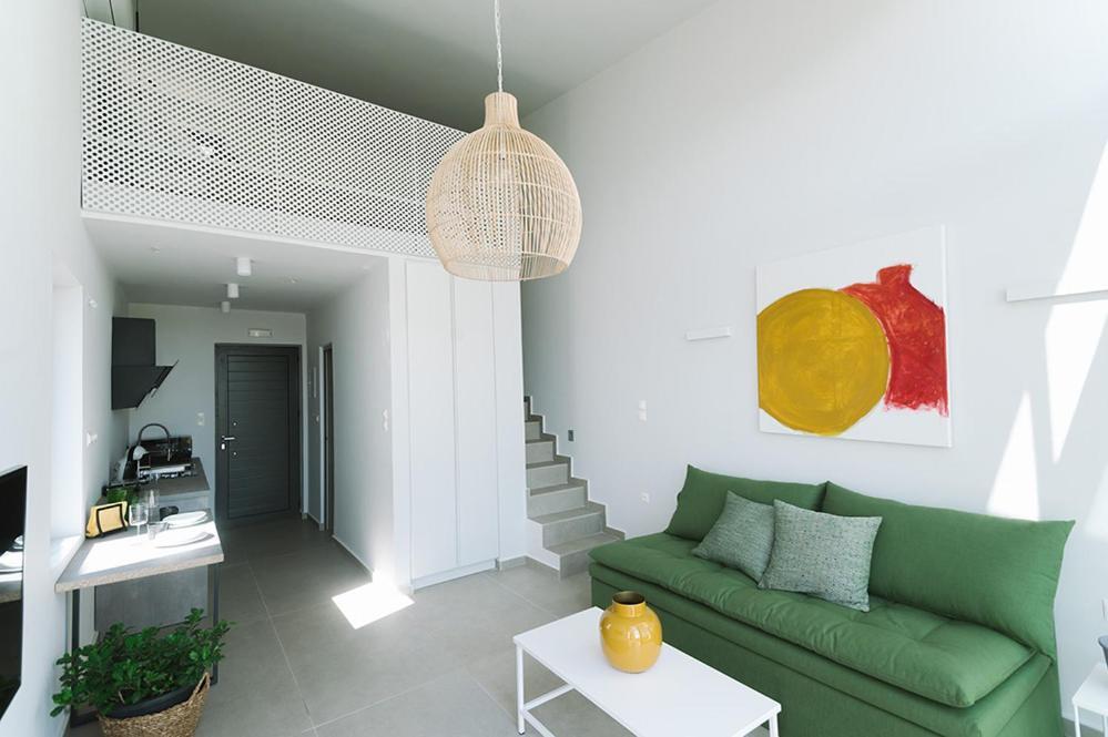 Villa Sevene Petroulai